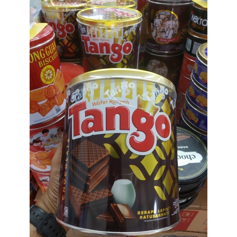kue kaleng lebaran