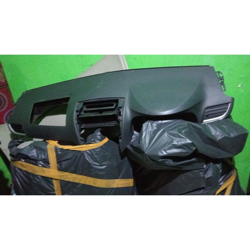 Meja dashboard atas All New Avanza Xenia original