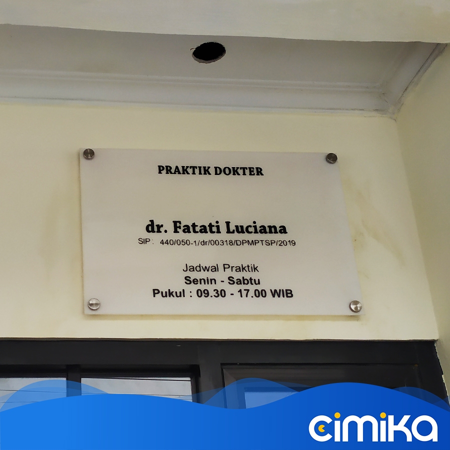 

Sign Acrylic Prakter Dokter - Costum