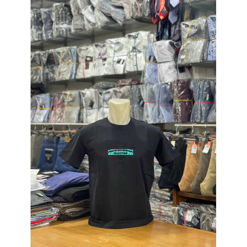 KAOS OBLONG HUGO SELECTION ORIGINAL / BAHAN TEBAL / HITAM / PAKAIAN PRIA DEWASA