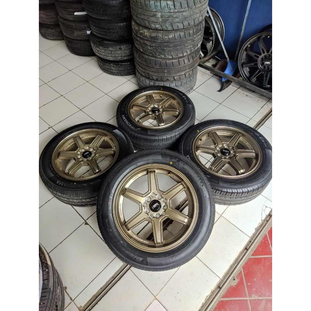 velg mobil bekas MINAS ring 16 pcd 5x100/114,3 plus ban yokohama 205 55 r16