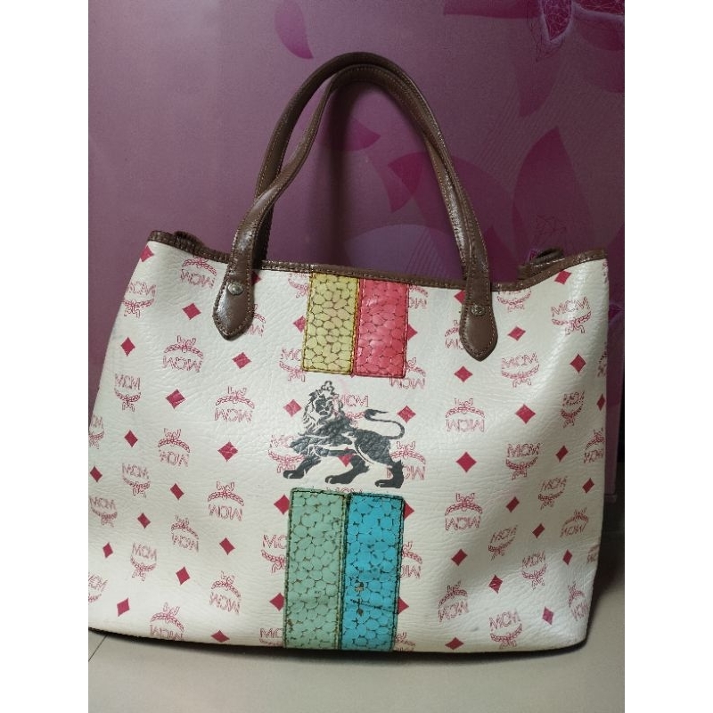 preloved MCM Visetos Strip Munich Lion tote