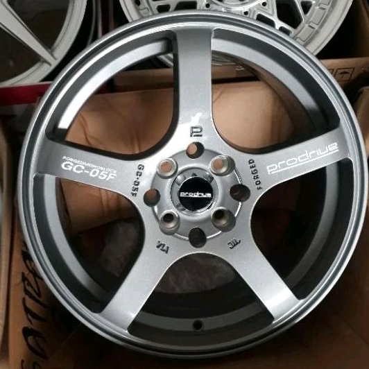 VELG RING 16 GC-05 16X6.5 (100/114,3)8 ET42 GLOSS GUNMETAL