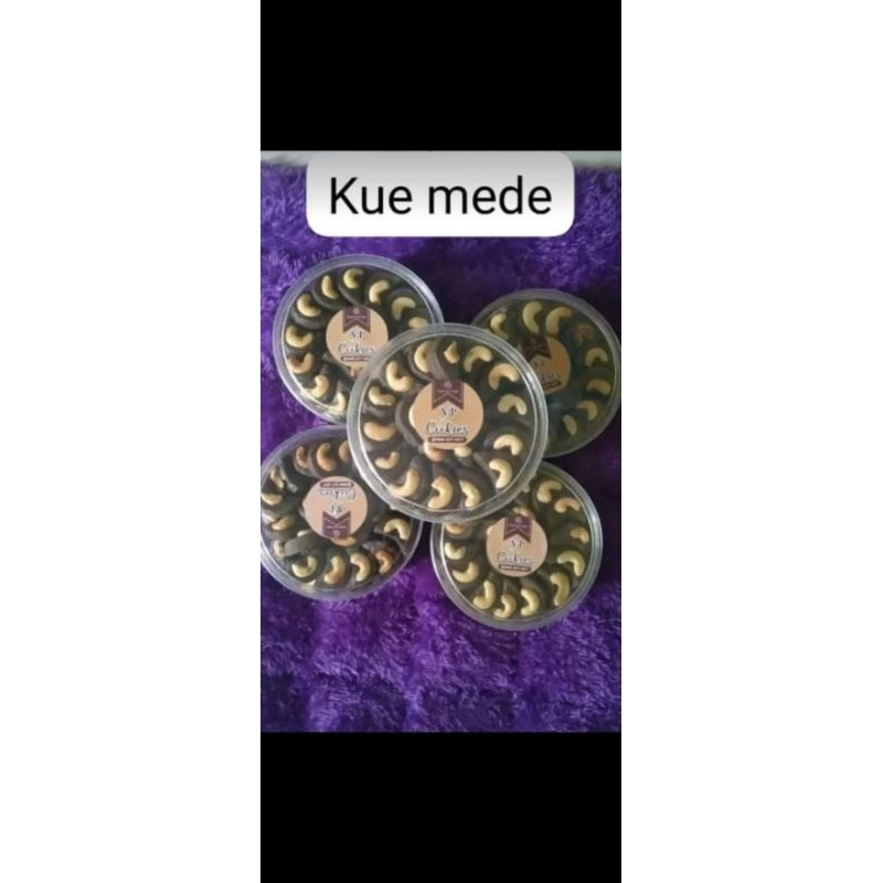 

kue made