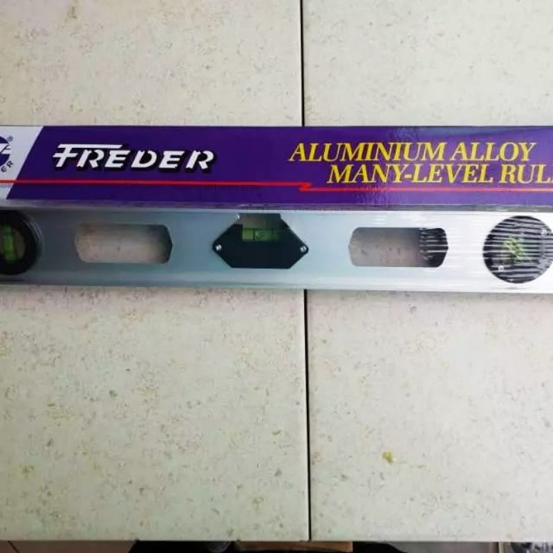 ✨Waterpass 18" merk Freder