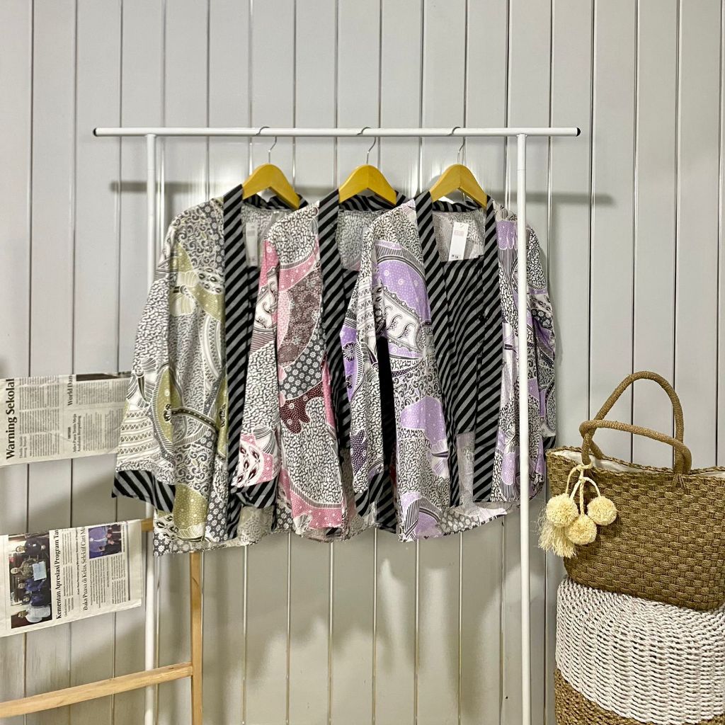 KUTUBARU BATIK KOMBINASI LURIK