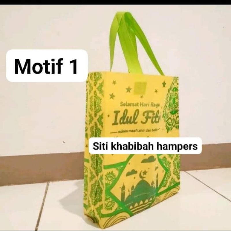 

Goodiebag Lebaran Murah 1 Lusin Cikarang