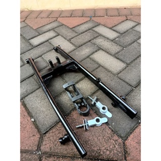 SWING ARM YAMAHA MX KING OVAL/SWING ARM W175 PNP YAMAHA MX KING MODEL OVAL HITAM