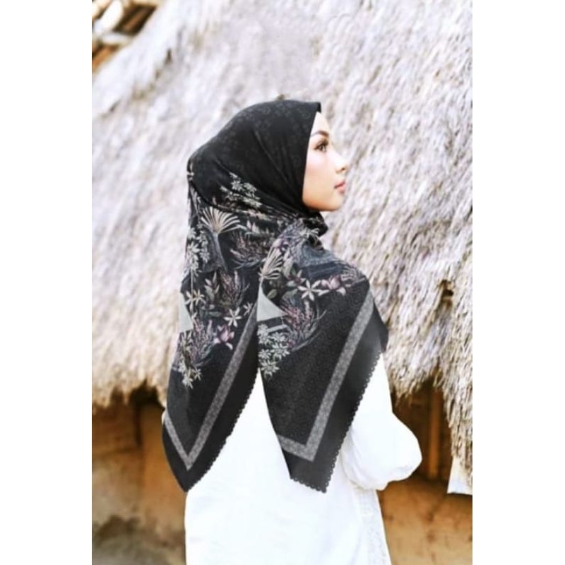 SALE HIJAB / GULNAA HITAM / COD / KERUDUNG VOAL MOTIF / SEGI EMPAT VOAL / JILBAB TERBARU / LASER CUT