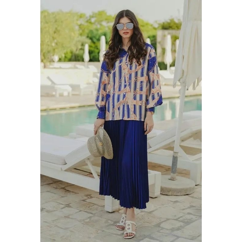 preloved benang jarum atasan wanita Buttonscarves