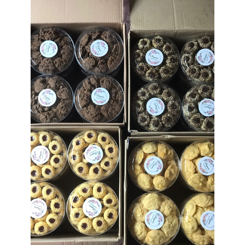 

Kue lebaran sagu keju / thumbprint coklat / thumbprint blueberry/ chocochips/ cornflakes