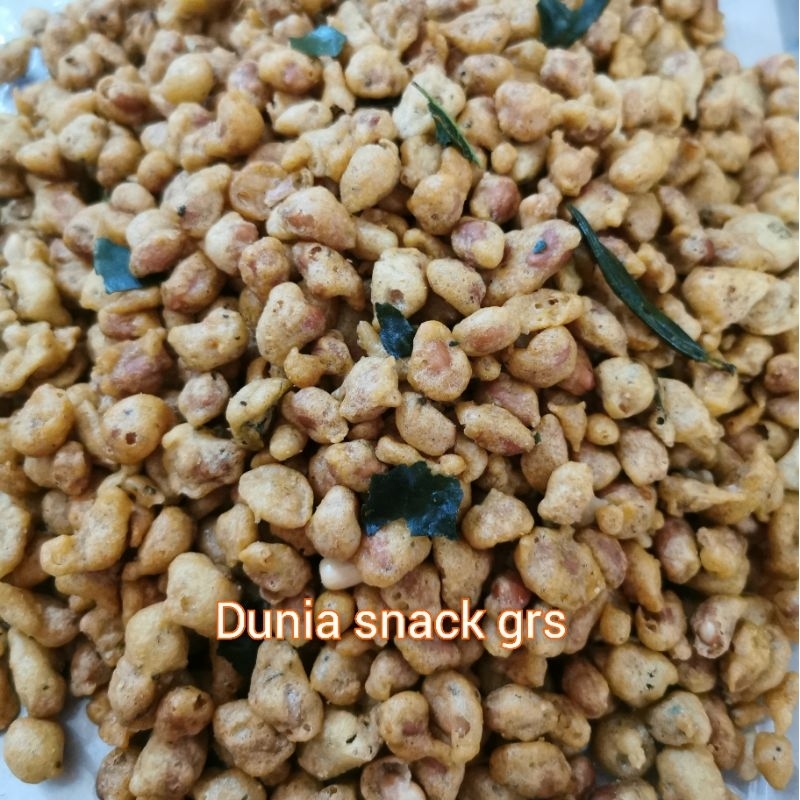 

Kacang Peyek Daun Jeruk 1kg / Kacang bandung / Kacang tepung