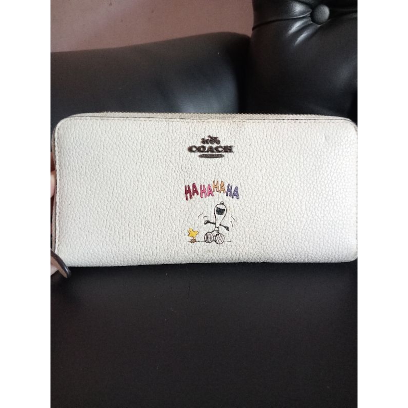 Dompet coach Snoopy
