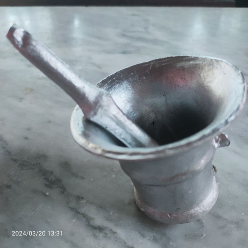 Lumpang Alu / Lesung Mini  Uleg Ulekan Tumbukan Obat Lesung Mini 