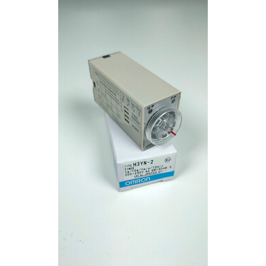 TIMER OMRON H3YN-2 8PIN 220VAC/12VDC/24VDC