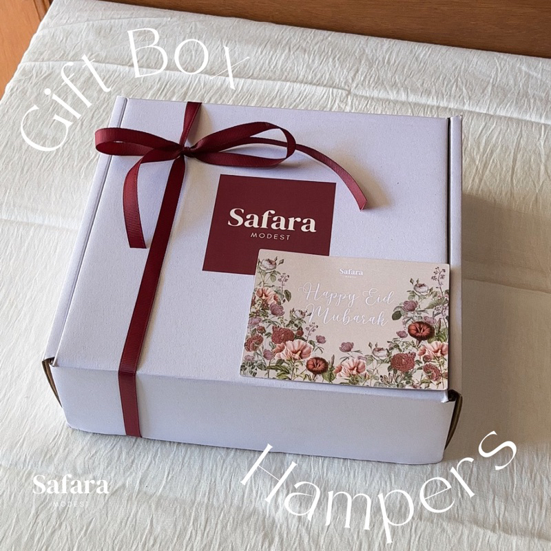 

Gift Box Hampers Kado