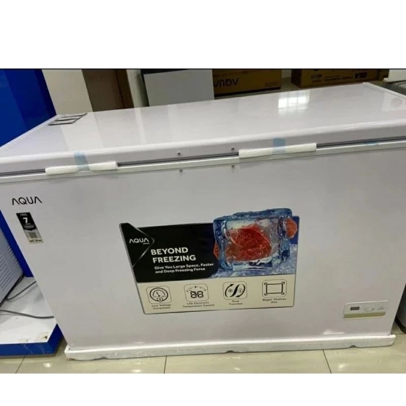 Aqua Chest Freezer AQF-305GC