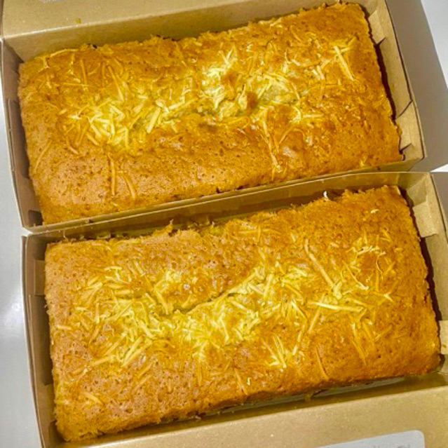 

Bolu Pisang - Bolu Pisang Panggang - Kue Bolu Pisang - Banana Cake