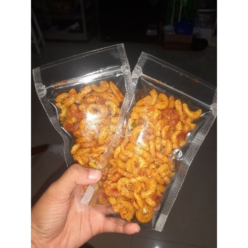 

MAKARONI PEDAS DAUN JERUK 50 gr
