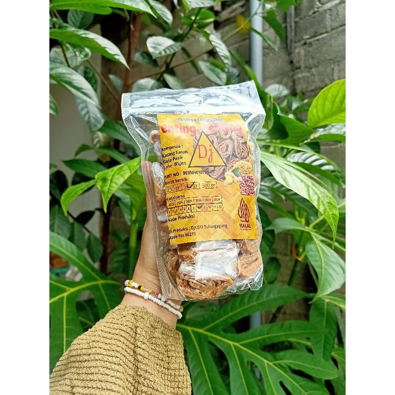 

300 gr Cemilan Enting-Enting Rasa Jahe Kacang/ Enting-Enting manis gula Jawa/ Jajanan Ramadhan