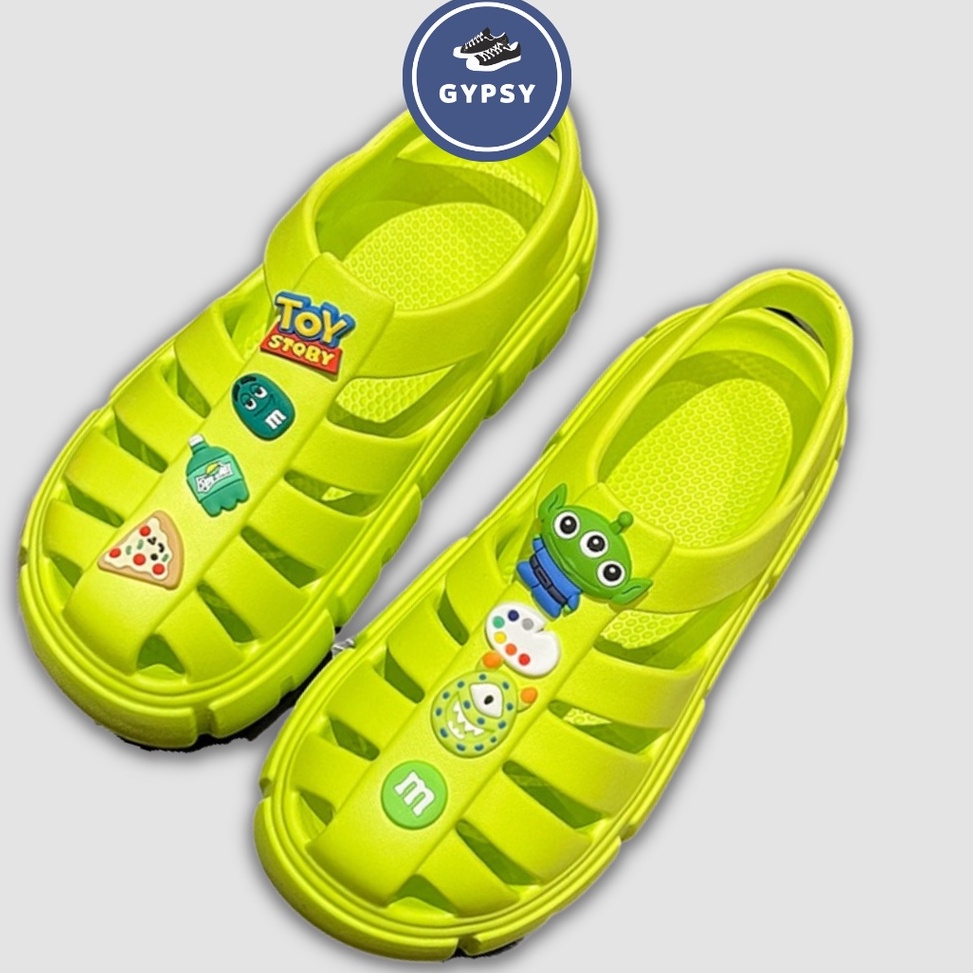 Top Sale Gypsy  Sandal Crocs GRATIS Jibbitzs Clogs Wanita Sendal Cewek Import Hiasan KartunToy Story