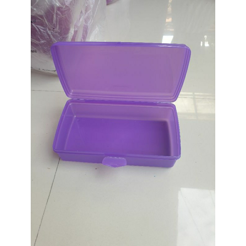Tupperware Sandwich Keeper Rectanguler
