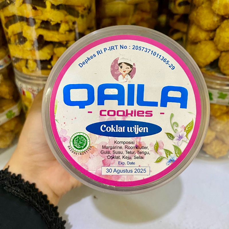 

Qaila Cookies Tabung Cokelat Wijen