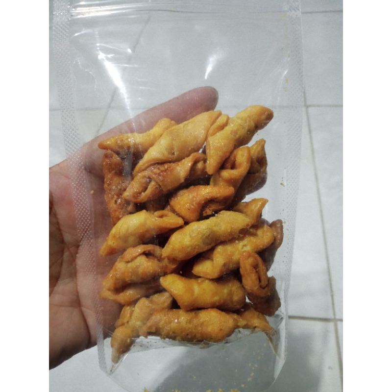 

Pangsit Kacang Karamel Manis Gurih Enak (Snack)