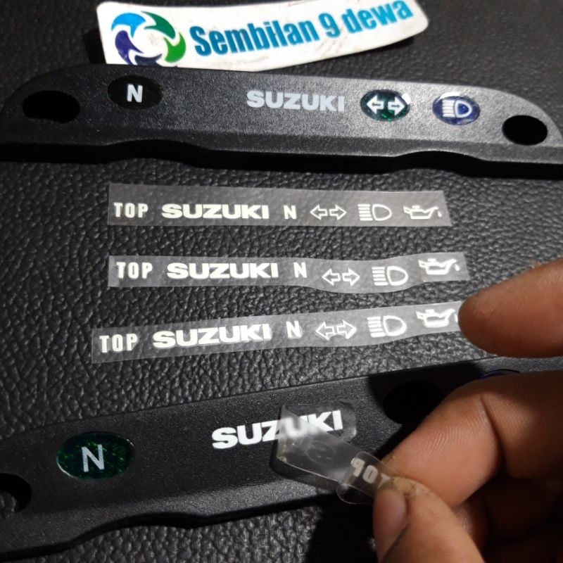 1 set stiker panel lampu indikator spedometer satria 2 tak hiu ( stiker uv dtf print cutting mesin)