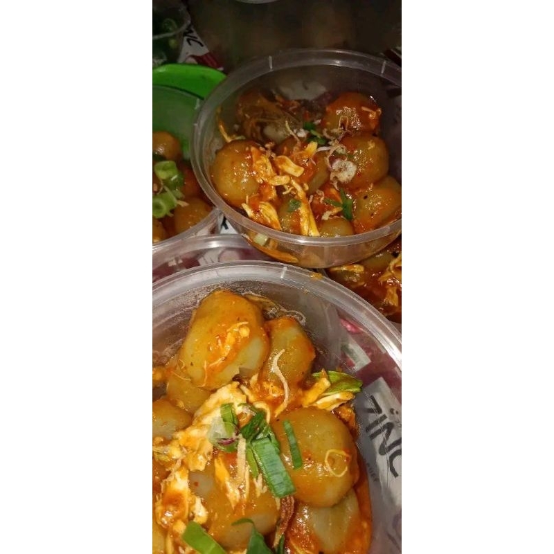 

cilok goang pedas/cilok kuah ayam suwir pedas