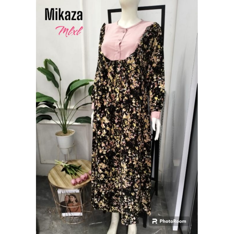 Drees Mikaza/Gamis Mikaza