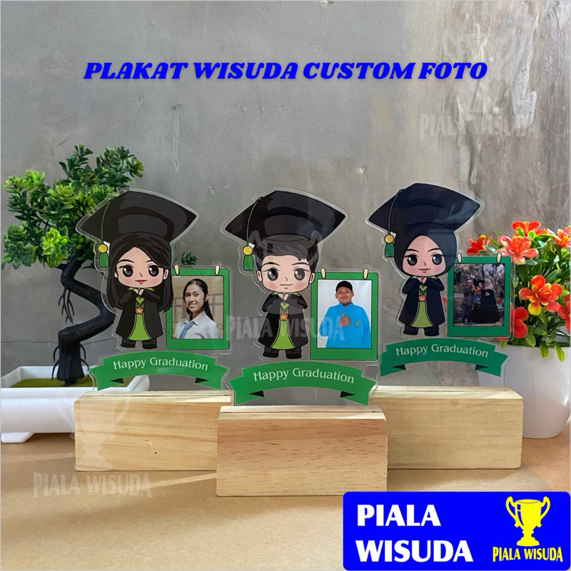 Plakat Wisuda Custom Foto (Hijau) - Piala Akrilik Wisuda Almamater UPN Jatim - Plakat Akrilik Custom