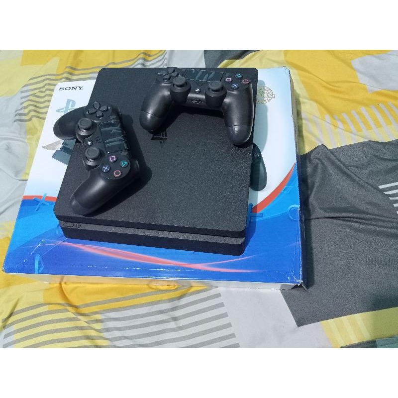 PS 4 slim 1 TB ori