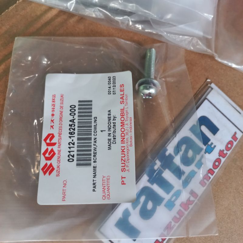 baut tutup kipas mesin suzuki skywave hayate spin skydrive origyinal 1an