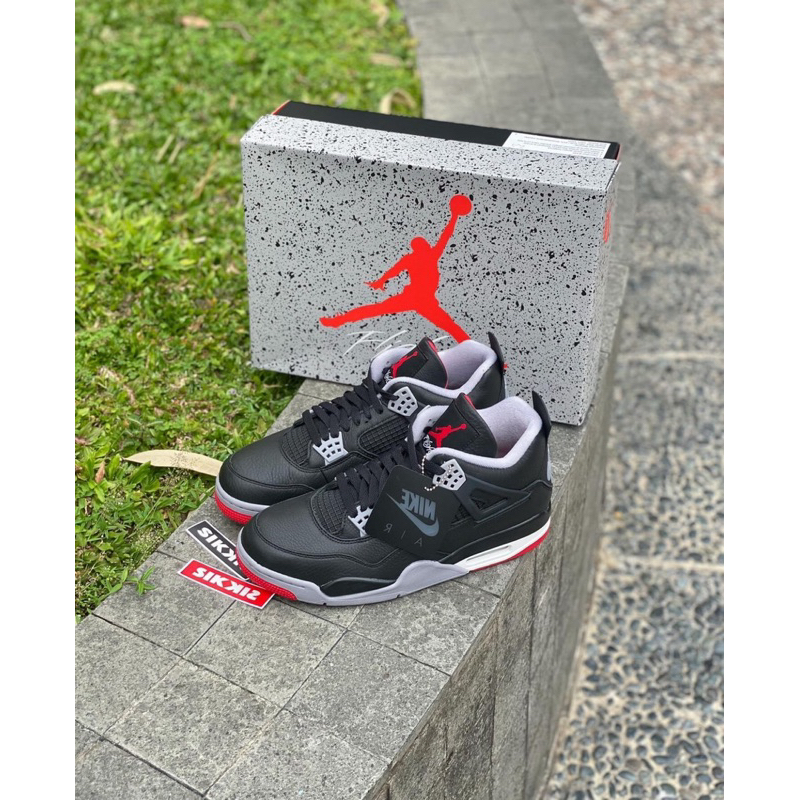 AIR JORDAN 4 RETRO "BRED REIMAGINED"