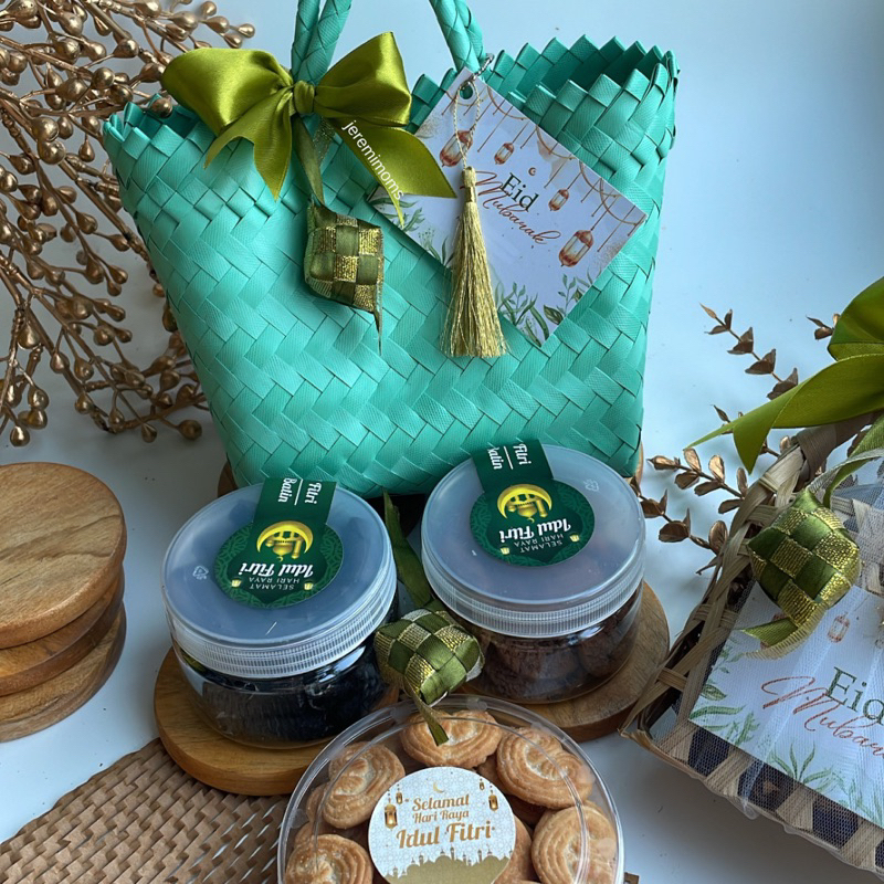 

Hampers Idul Fitri | Parcel Lebaran Kue Kering | Hampers Lebaran