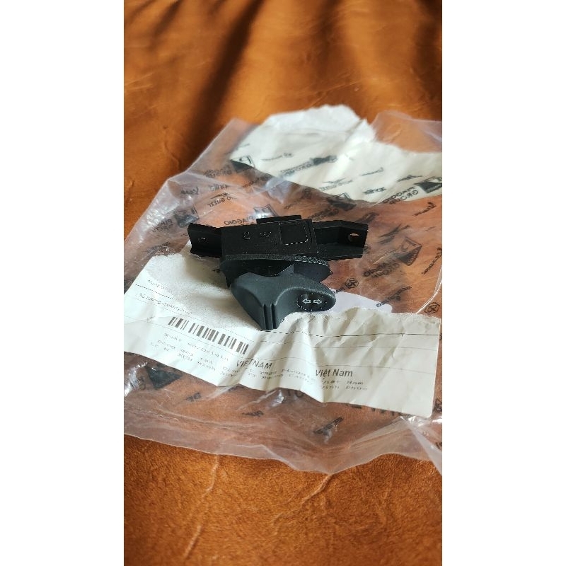 saklar sein vespa lx