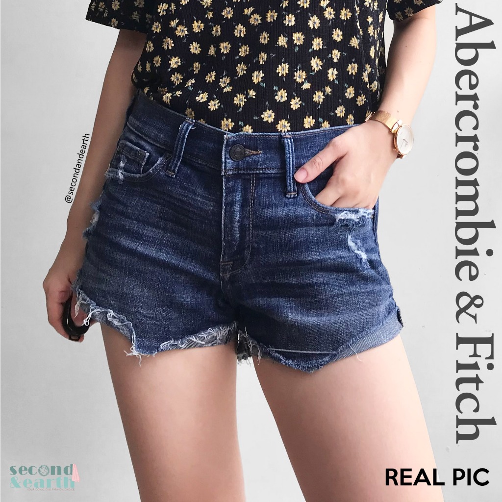 Abercrombie & Fitch Shorts Authentic (M) Celana Pendek Denim Distressed Jeans Hot Pants Low Waist Bi