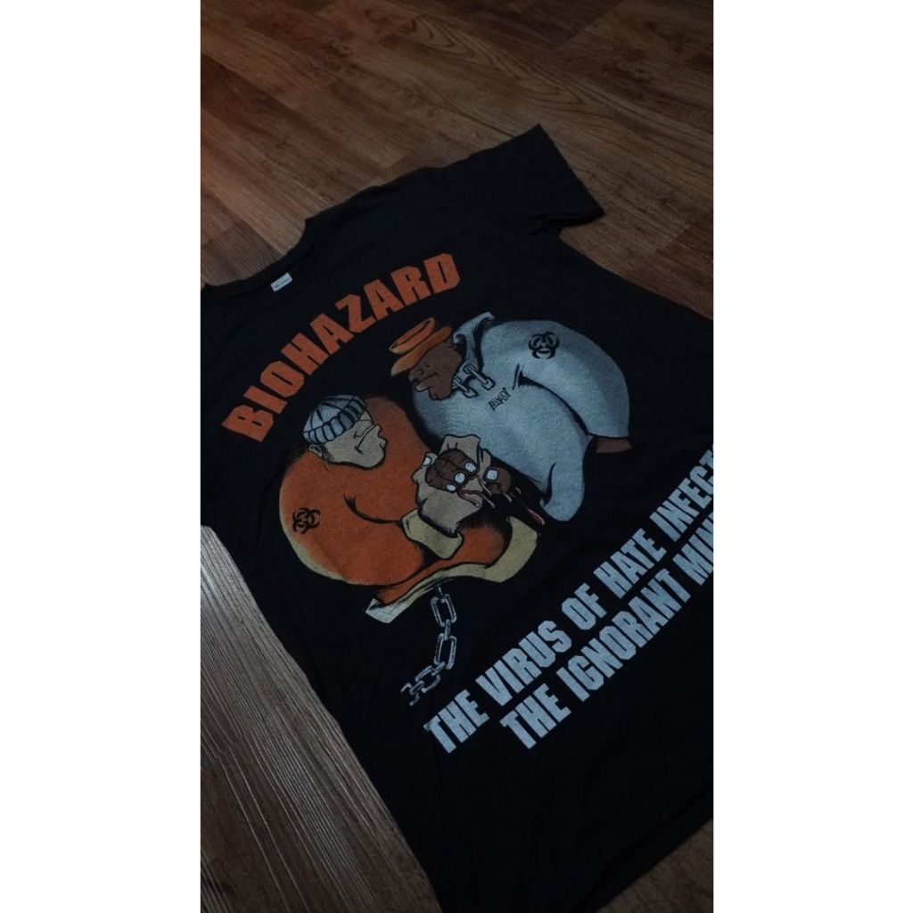 Biohazard kaos band merch