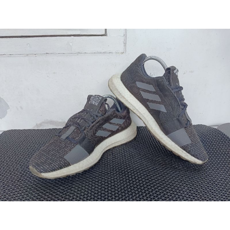 Sepatu Running Adidaas Senseboost GO size 40