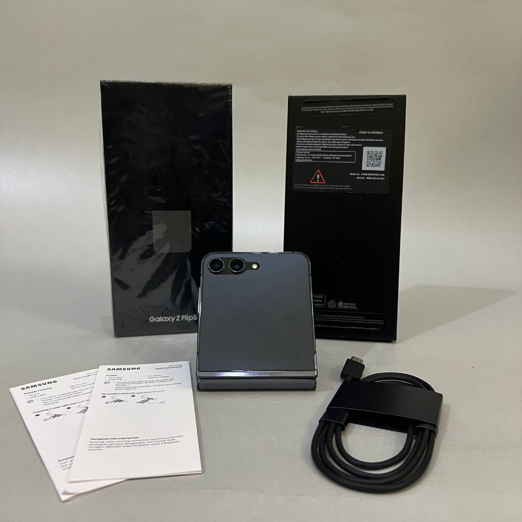 SAMSUNG GALAXY ZFLIP 5 8/256GB