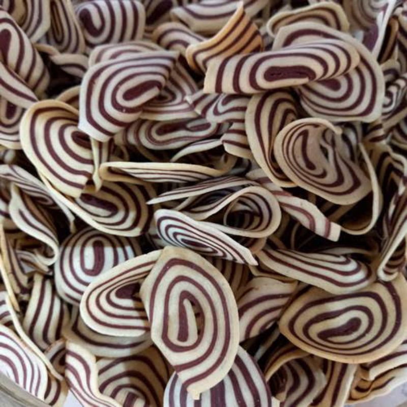 

Kue Semprong Dan Kuping Gajah