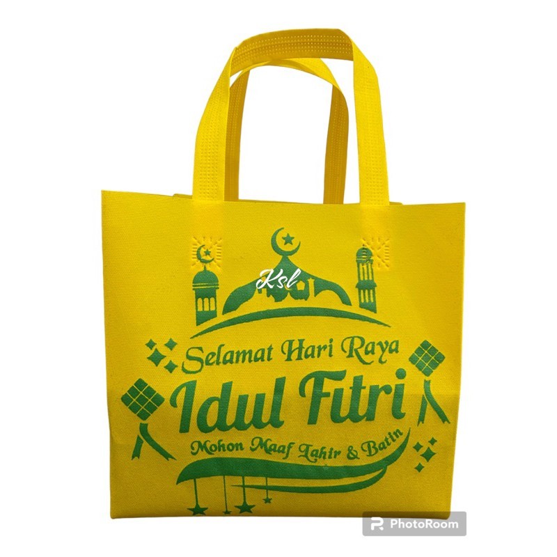 

TAS SPUNBOND GOODIE BAG HAMPERS LEBARAN IDUL FITRI KUE KOTAK K4