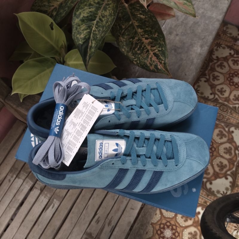 Adidas Bali