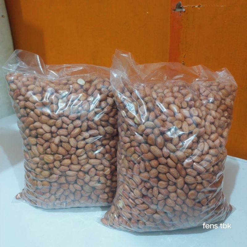 

KACANG TANAH