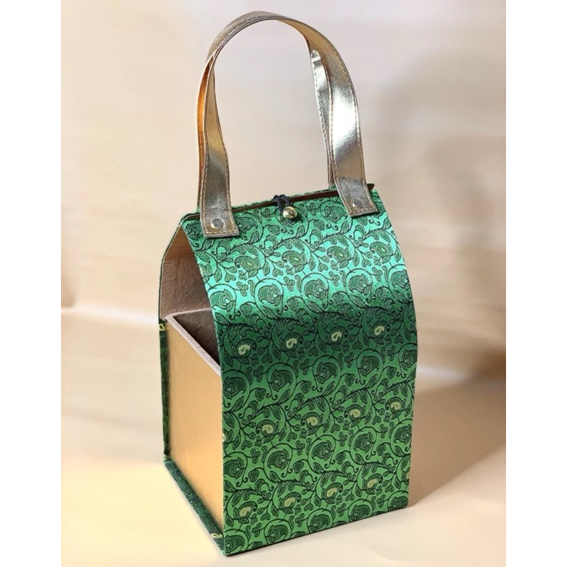 

HAMPERS Box Eid Mubarak Kotak Hampers Lebaran Songket Green Hard Box