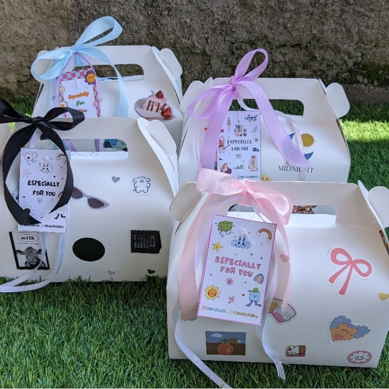 

gabble snack box hampers hadiah lucu murah unik pastel Taylor swift