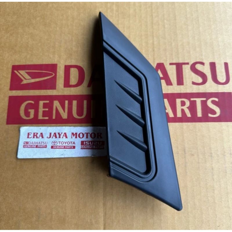 Cover List Sirip Samping Bumper Depan Kiri Great Xenia Sporty 2015 2016 2017 2018 Original Ori Asli