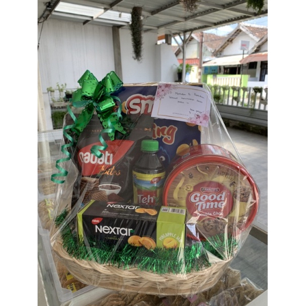 

HAMPERS PARCEL LEBARAN/NATAL Parcel Mania Tasikmadu Karanganyar Solo Surakarta