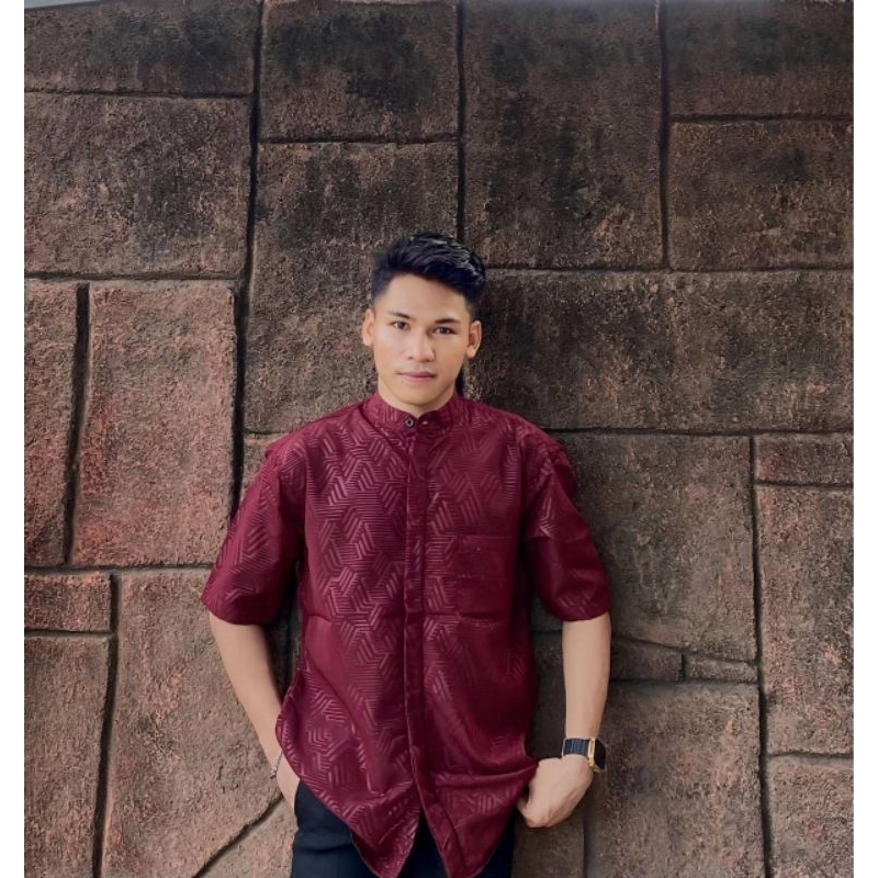 koko pendek sultan motif embos